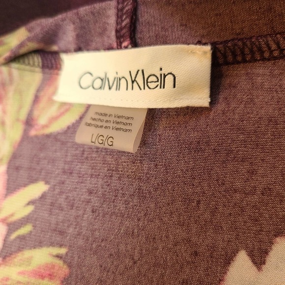*CALVIN KLEIN* Pull Over Faux Button Down - Picture 4 of 6